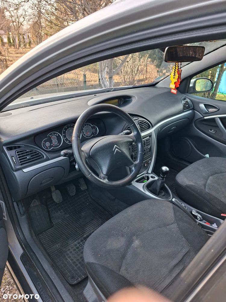 Citroën C5 2.0 HDi Confort - 31