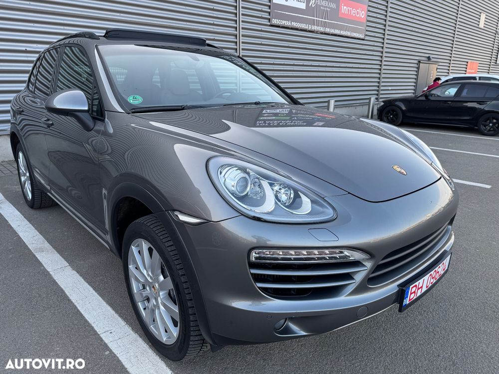 Porsche Cayenne Tiptronic S - 11