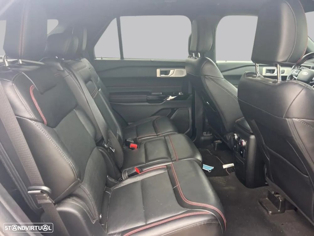Ford Explorer - 6