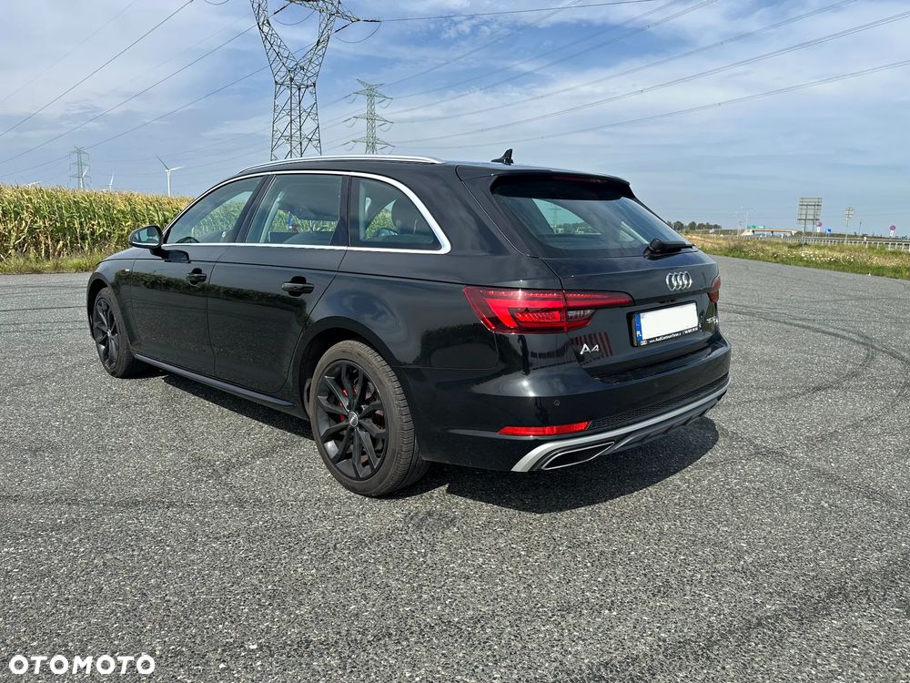 Audi A4 Avant 35 TDI S tronic - 12