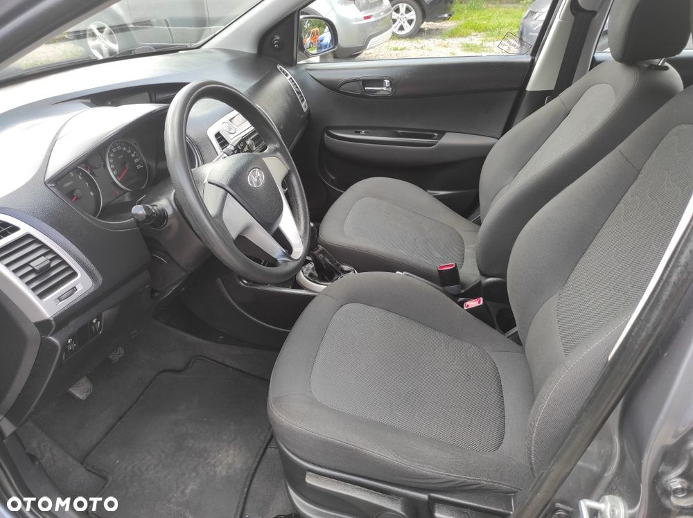 Hyundai i20 - 8