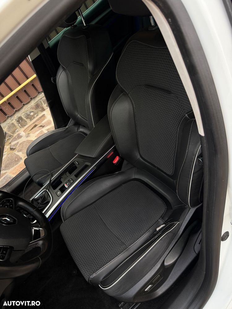 Renault Megane ENERGY dCi 130 BOSE EDITION - 11