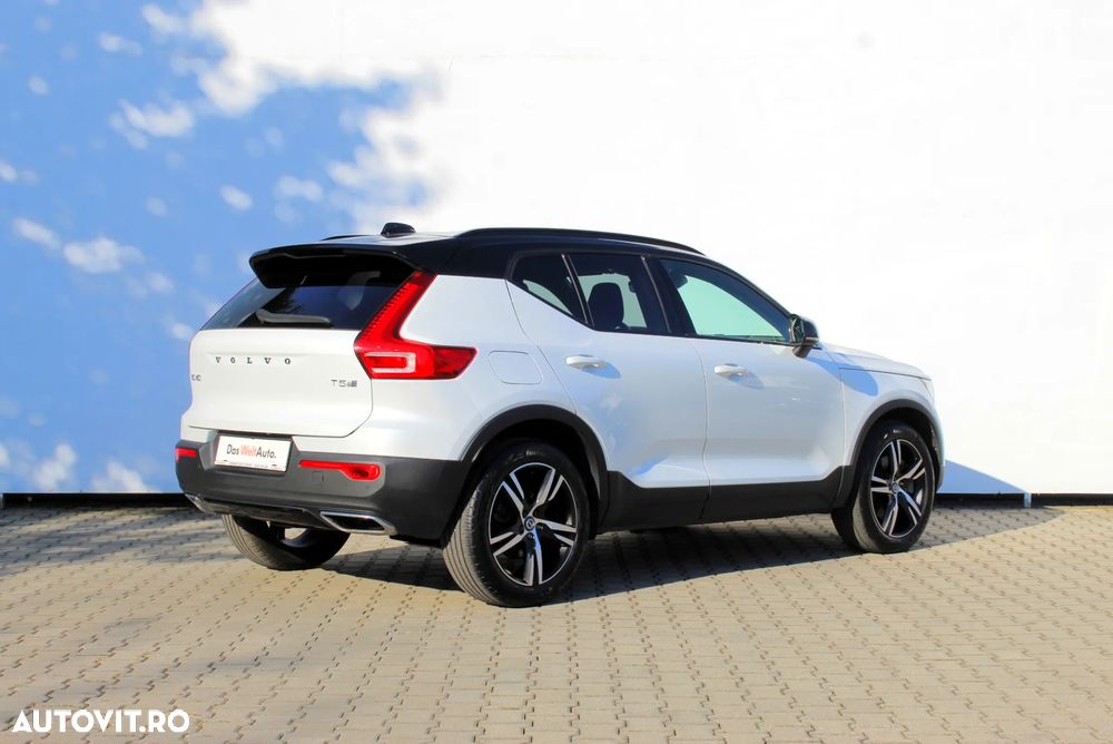 Volvo XC 40 Recharge T5 Twin Engine AT7 R-Design - 5