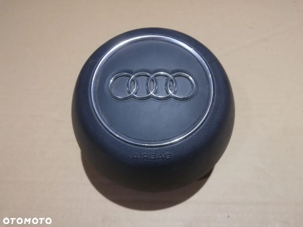 Audi A4 B9 2017r poduszka kierowcy kierownicy s-line 8w0880201ar