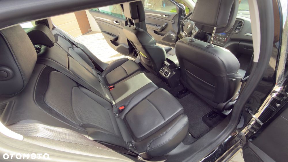 Renault Megane BLUE dCi 150 EDC BOSE EDITION - 6