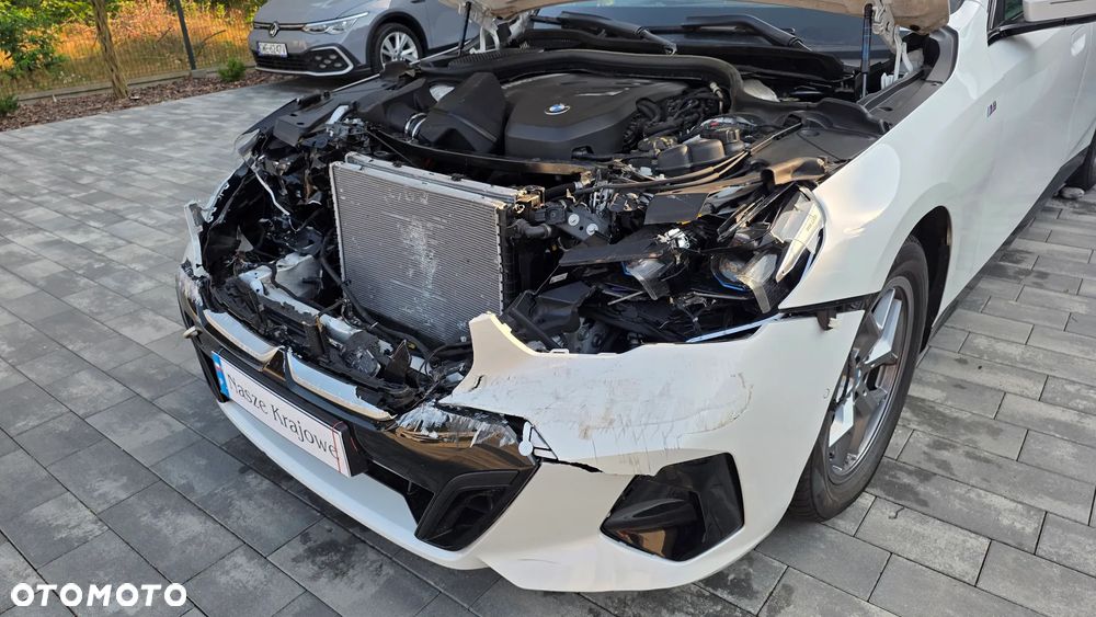 BMW Seria 5 520i mHEV M Sport - 15
