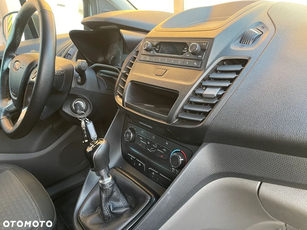 Ford Transit Connect - 29