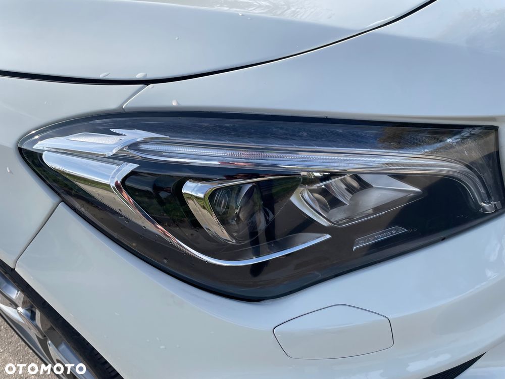 Mercedes-Benz CLA 250 4-Matic AMG Line - 22