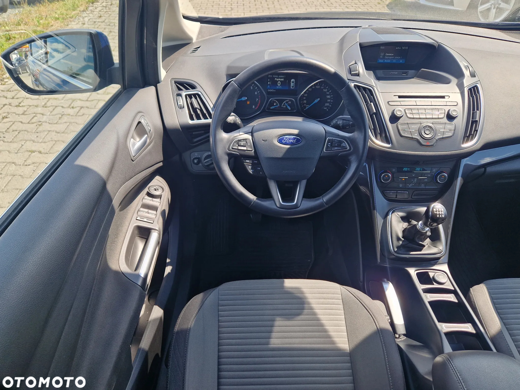 Ford Grand C-MAX - 25