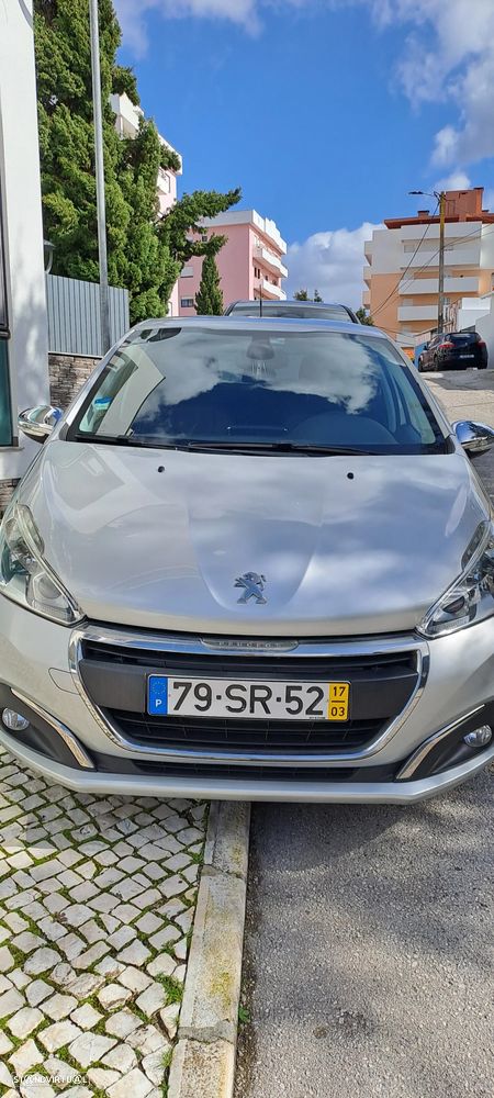 Peugeot 208 1.6 BlueHDi Style - 3