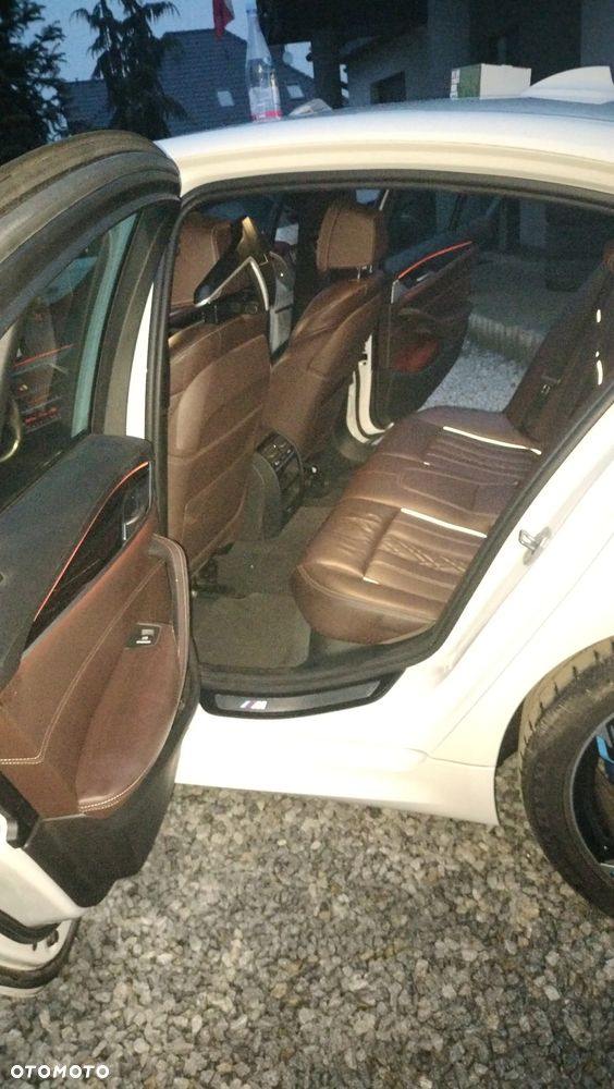 BMW Seria 5 530d xDrive M Sport sport - 7