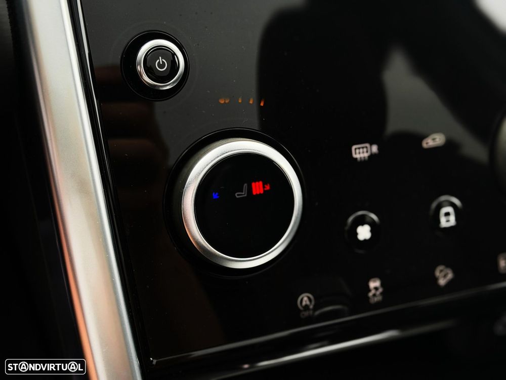 Land Rover Discovery Sport - 24