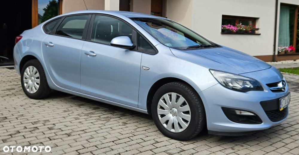 Opel Astra 1.4 T Active - 3