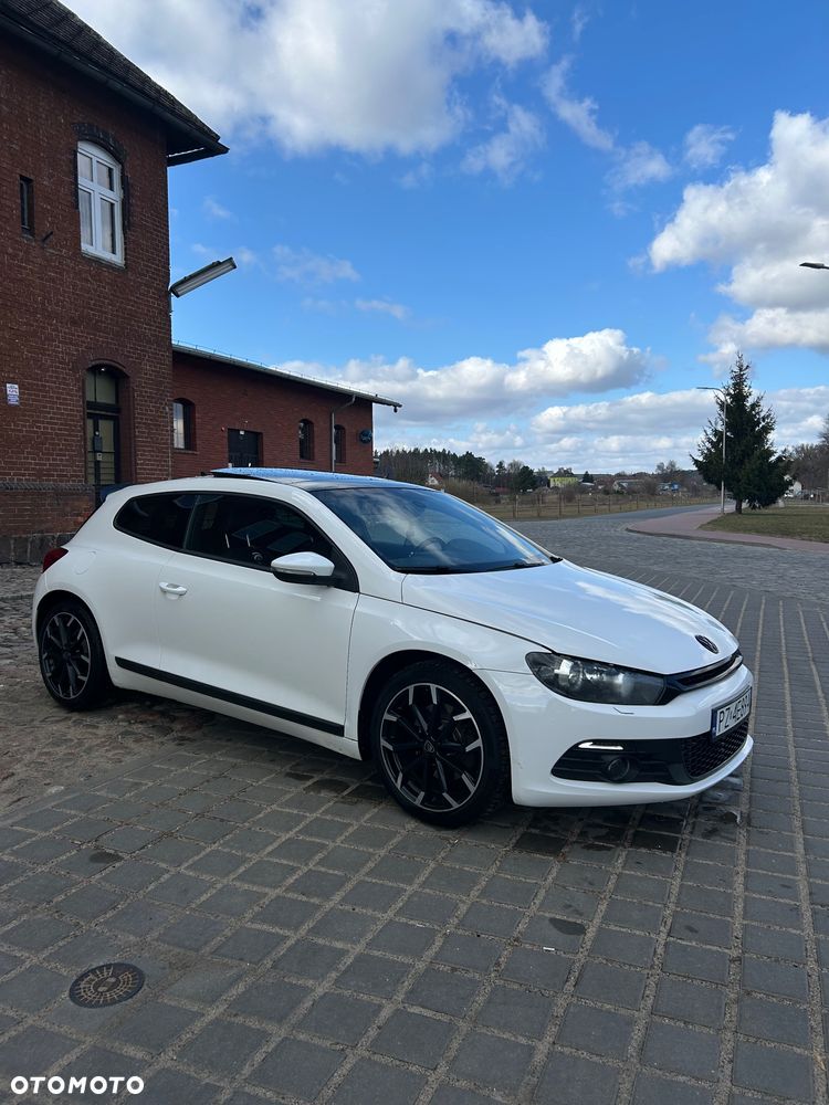 Volkswagen Scirocco 2.0 TSI DSG - 4