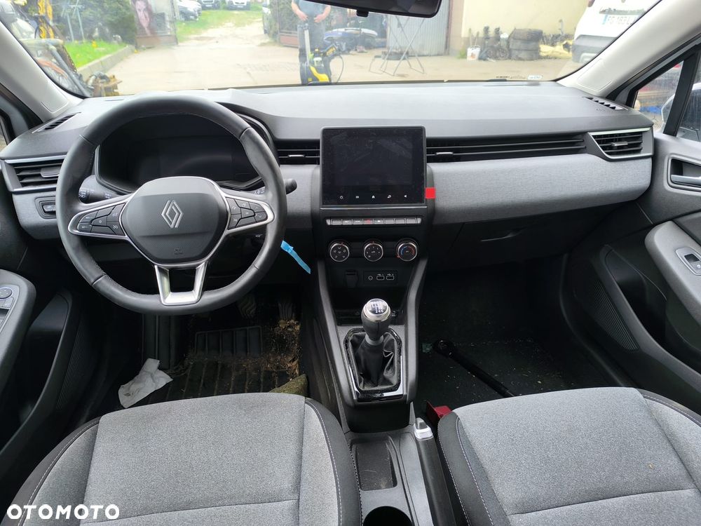 Renault Clio BLUE dCi 100 EVOLUTION - 6