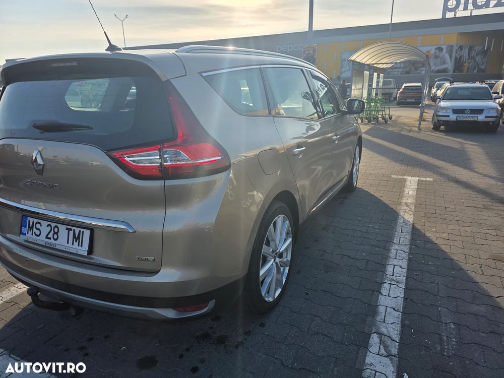 Renault Grand Scenic - 4