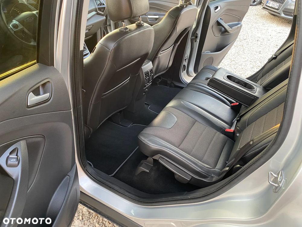 Ford Kuga 2.0 TDCi AWD Titanium - 12