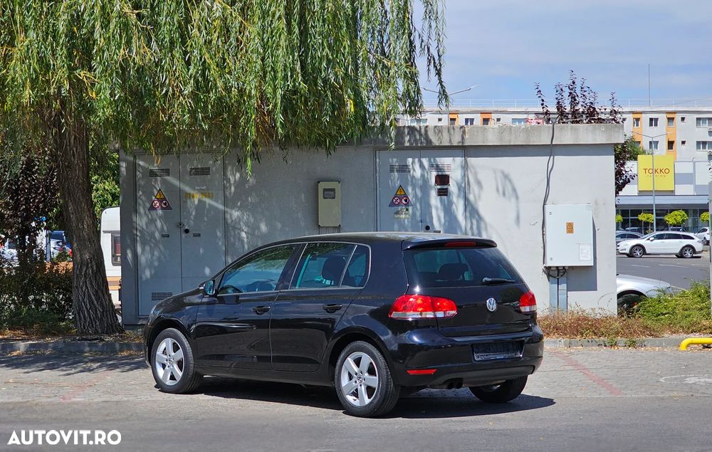 Volkswagen Golf 1.4 TSI Highline - 2