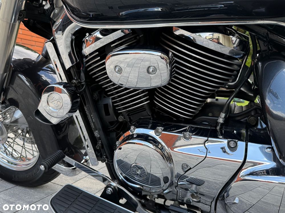 Suzuki VL 800 Volusia - Boulevard C50 - 18
