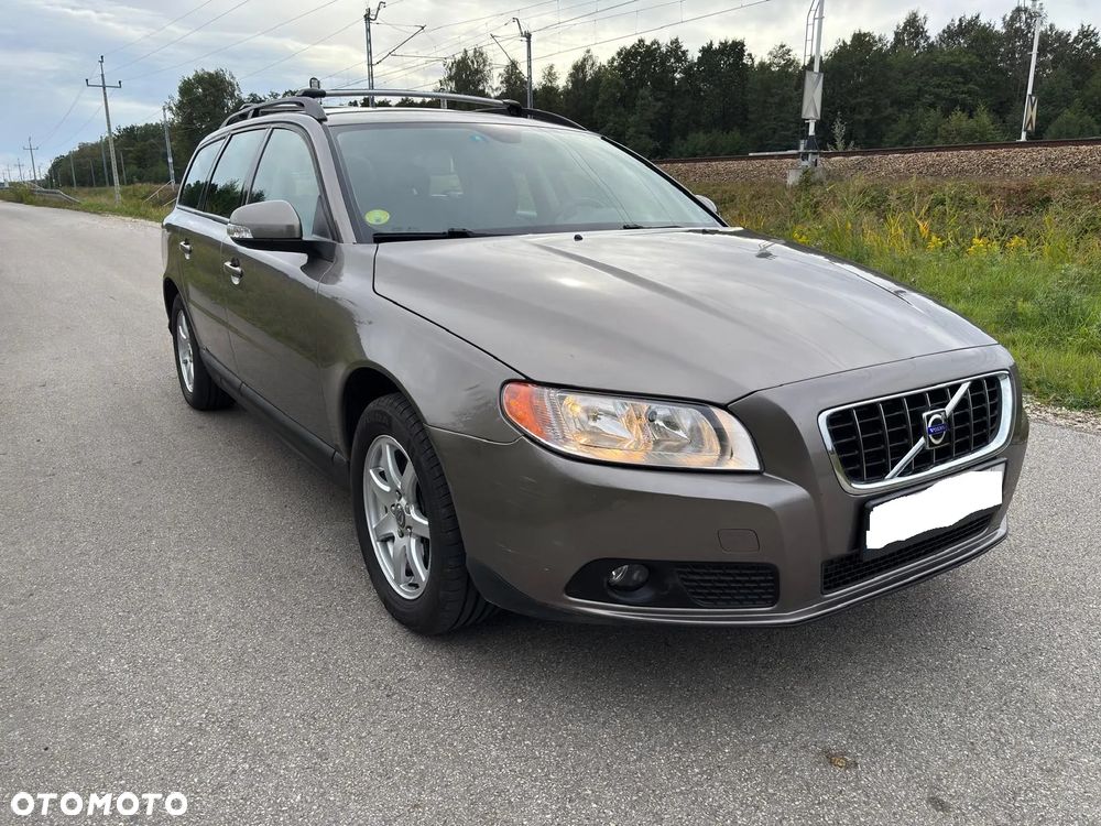 Volvo V70 2.5T Kinetic - 6