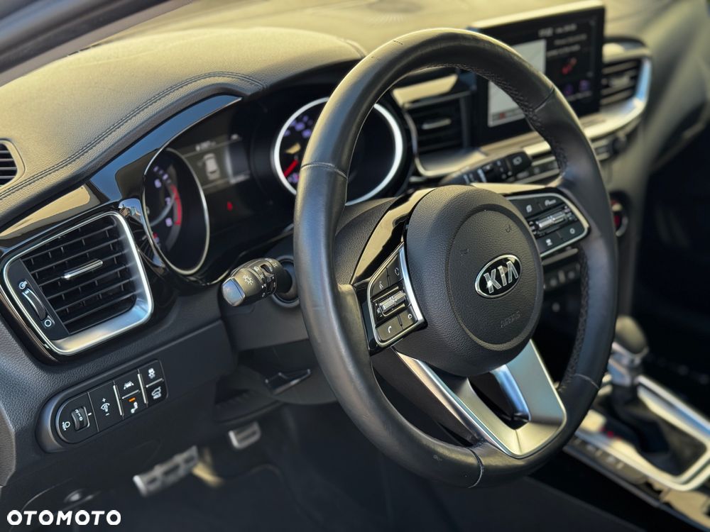 Kia Ceed 1.4 T-GDI GT-Line DCT - 11