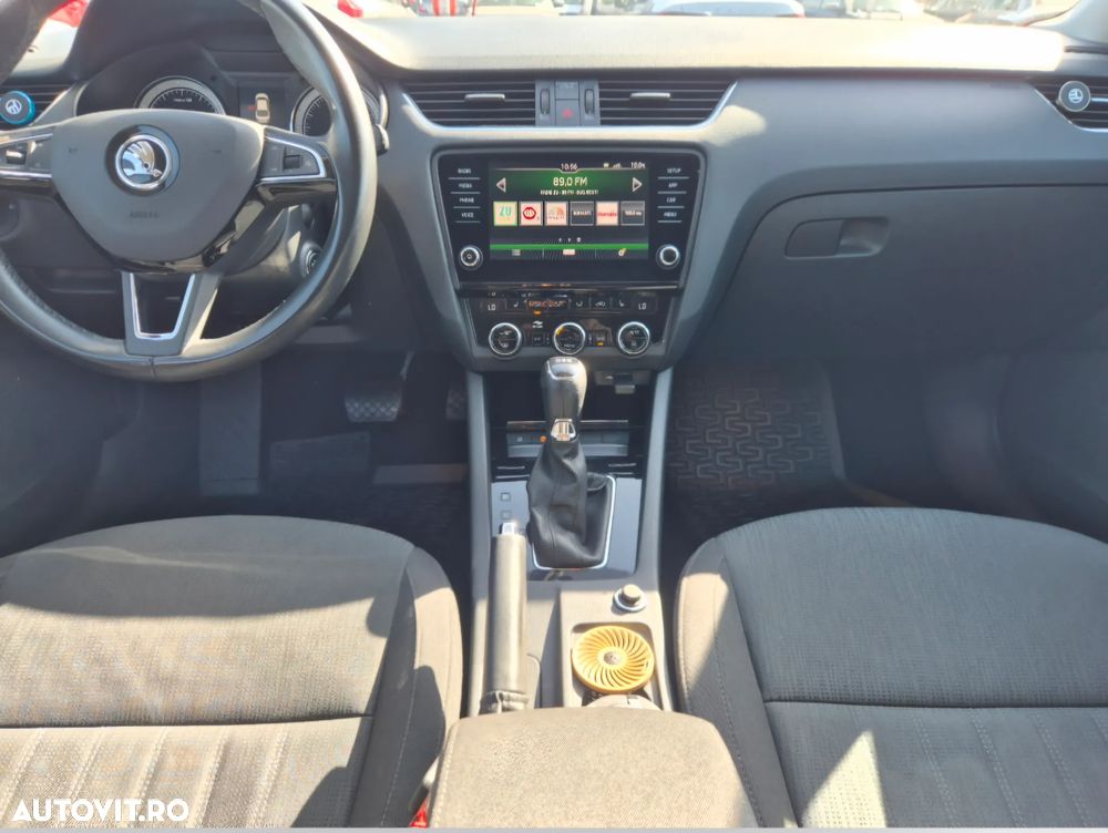 Skoda Octavia 1.5 TSI DSG Mild Hybrid Style - 9