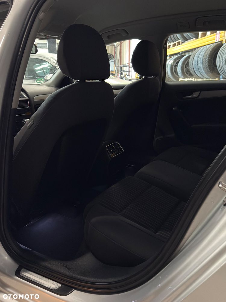 Audi A4 Avant 2.0 TDI Limited Edition Multitr - 4