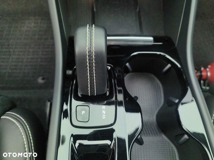 Volvo XC 40 T4 Recharge DKG RDesign - 17