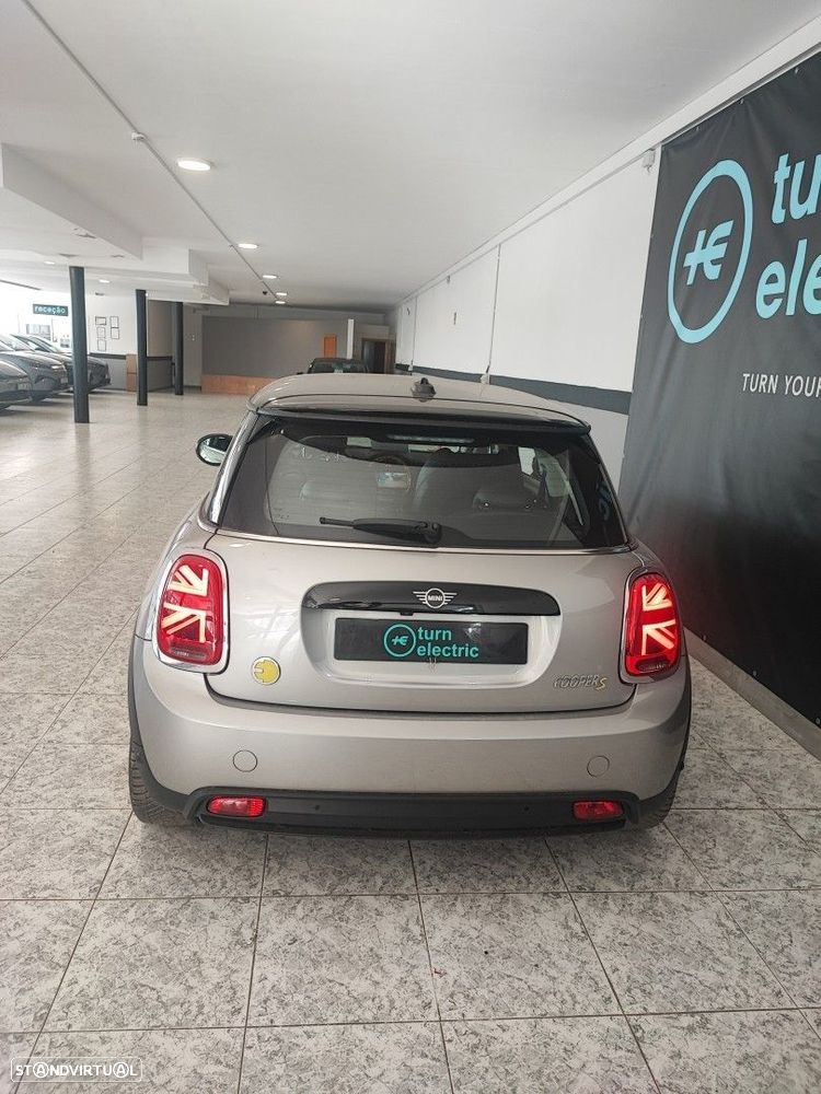 MINI 3 Portas Cooper SE - 6