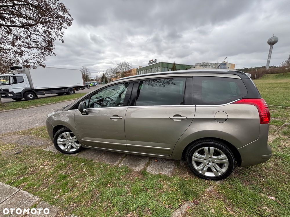 Peugeot 5008 HDI FAP 165 Automatik Premium - 10