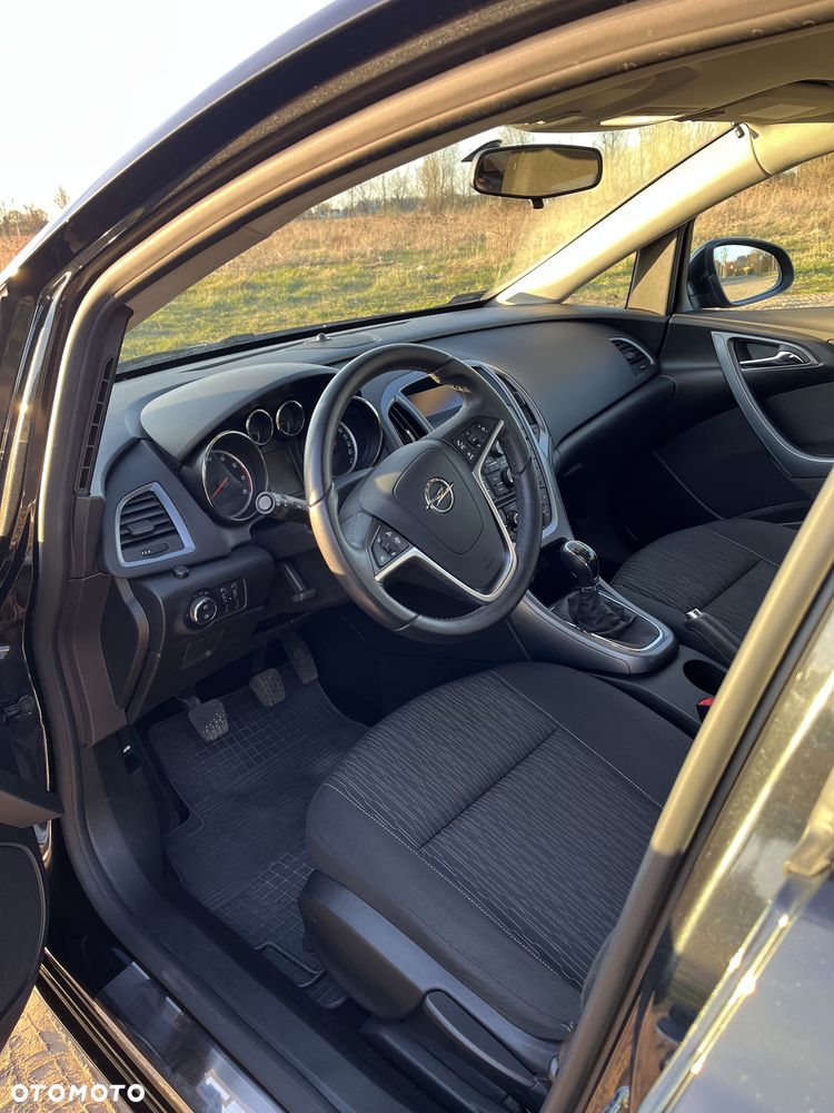 Opel Astra 1.4 T Enjoy - 15