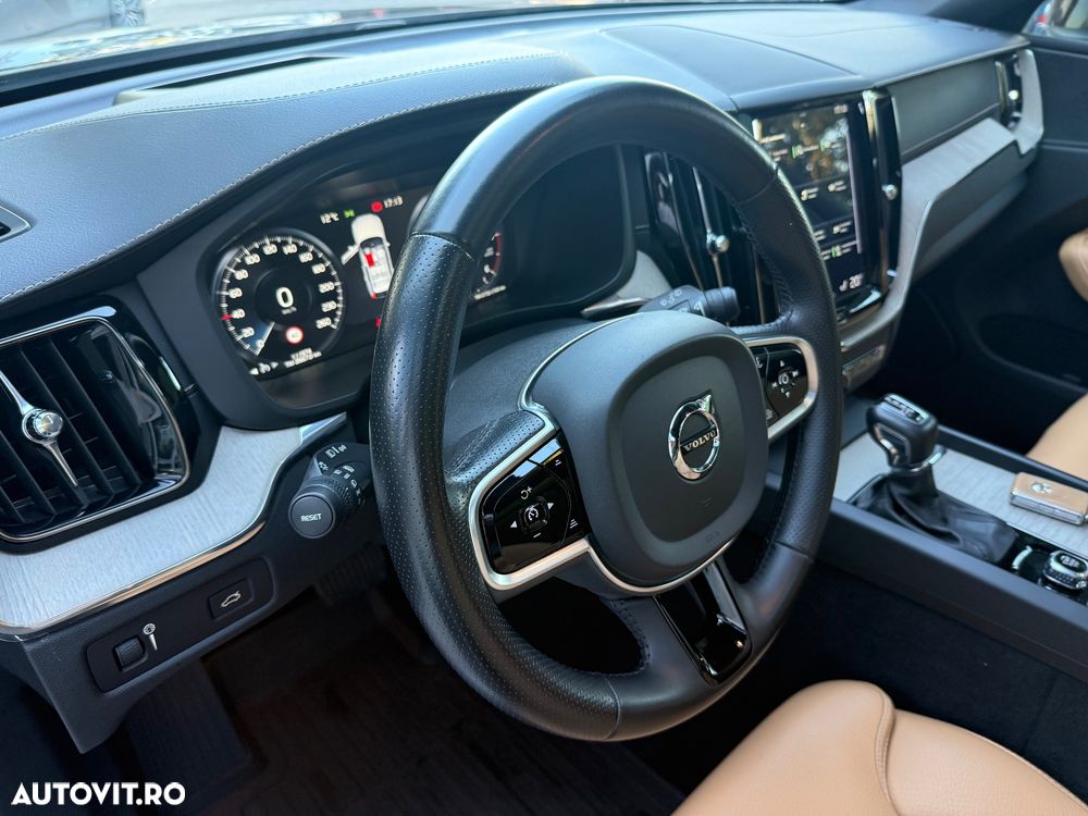 Volvo XC 60 D4 Geartronic Inscription - 14