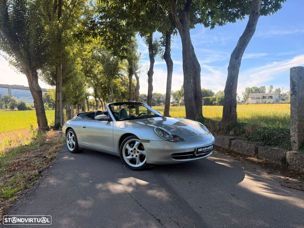 Porsche 911 Série F - 8