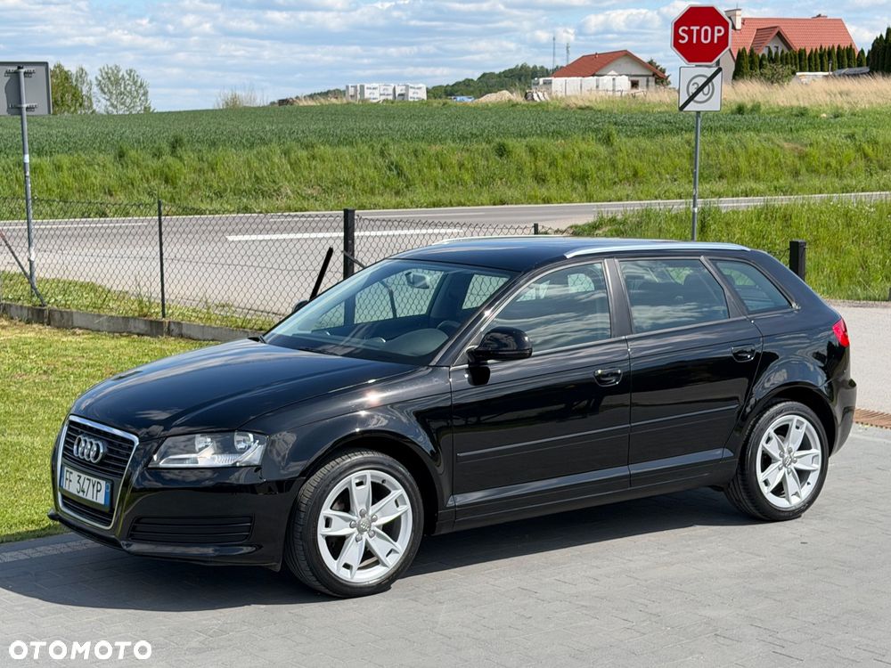 Audi A3 Sportback 1.6 Attraction - 12