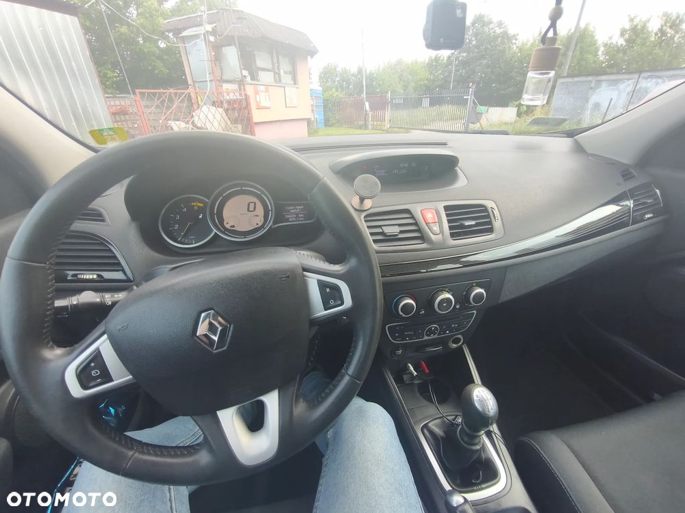 Renault Megane 1.5 dCi Expression - 8