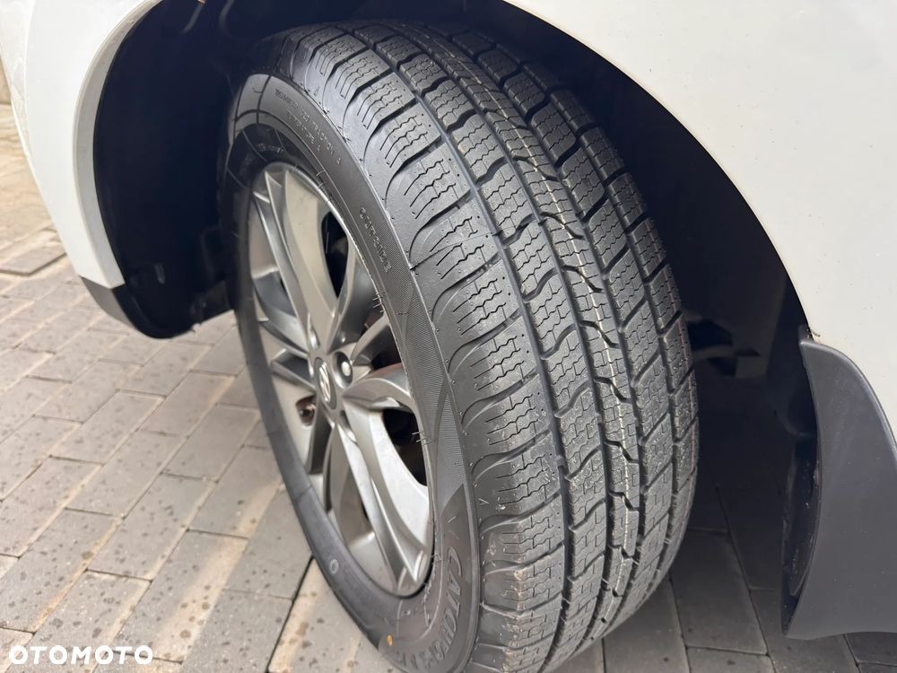 Hyundai ix35 blue 1.6 2WD Finale Gold - 5