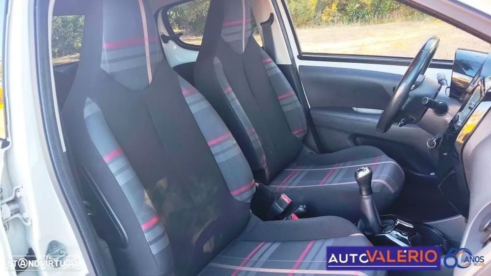 Peugeot 108 1.2 VTi Allure - 28