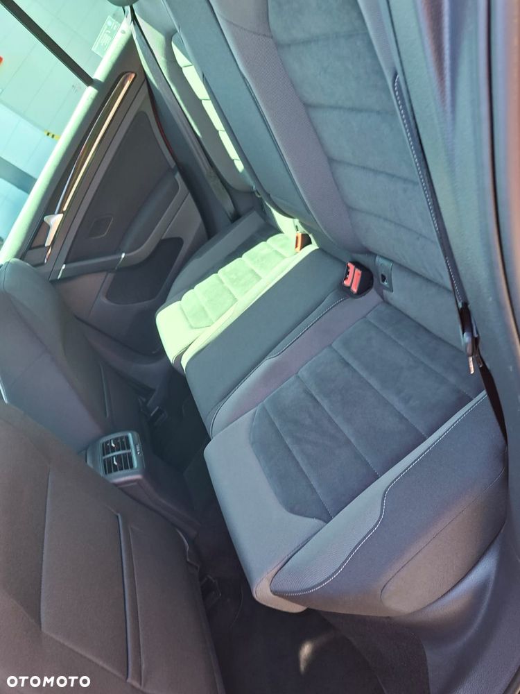 Volkswagen Golf 1.5 TSI BMT Evo Highline DSG - 33