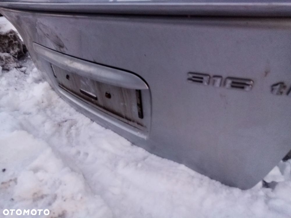 BMW E46 COMPACT 00 - 05 - KLAPA BAGAŻNIKA - 2