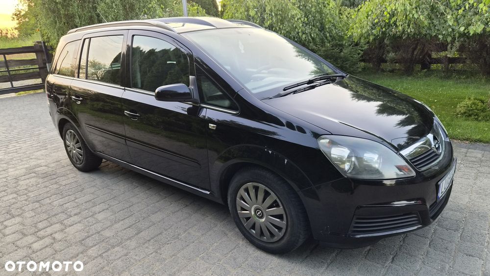 Opel Zafira - 1