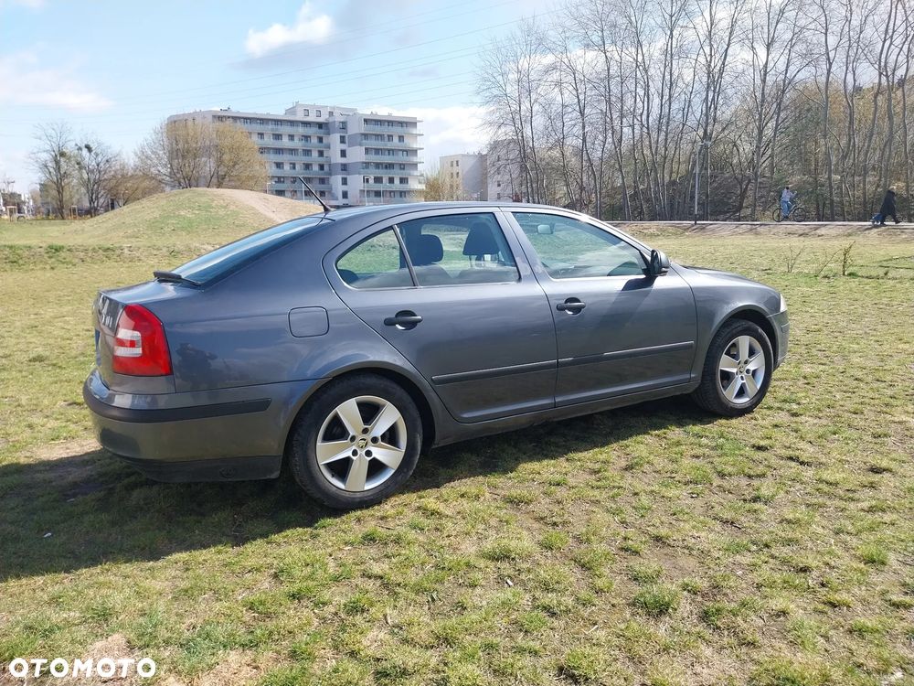 Skoda Octavia 1.6 Active - 7