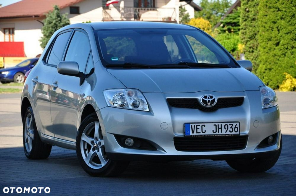 Toyota Auris - 8