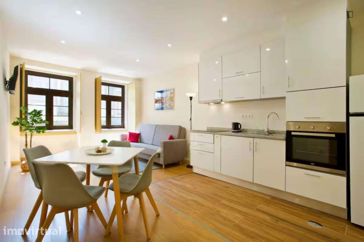 Apartamento com 1 quartos - localizado em Santo Ildefonso Porto - Grande imagem: 4/11
