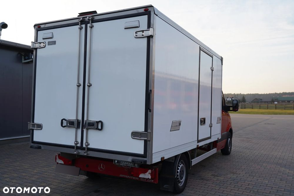 Mercedes-Benz Sprinter/Lamar - 7