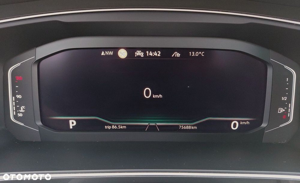 Volkswagen Tiguan 1.5 eTSI Elegance DSG - 25