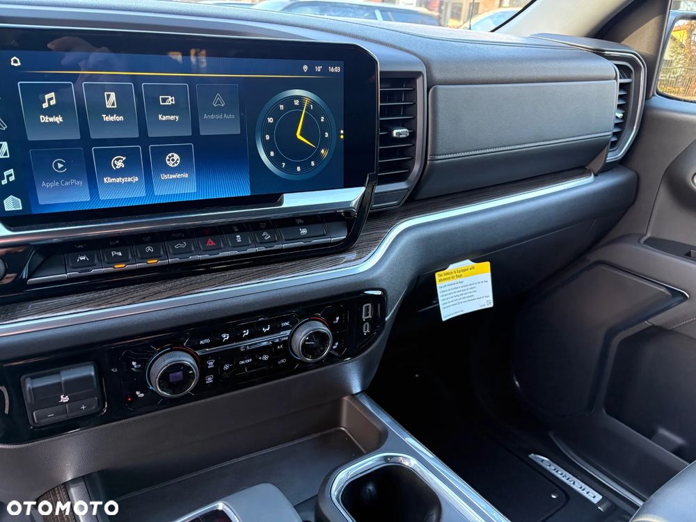 Chevrolet Silverado - 29