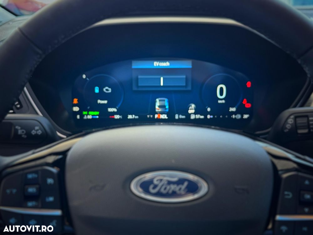 Ford Kuga 2.5 Duratec FWD PHEV Titanium - 14