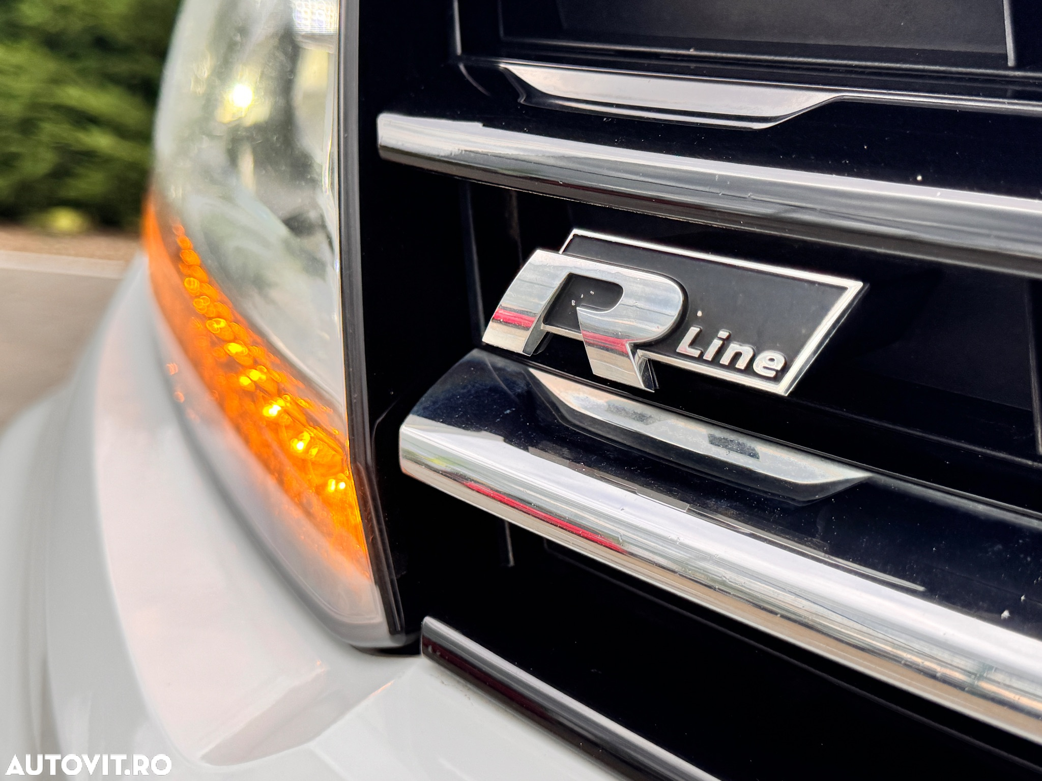 Volkswagen Tiguan 2.0 TDI SCR DSG 4Motion R-Line - 10