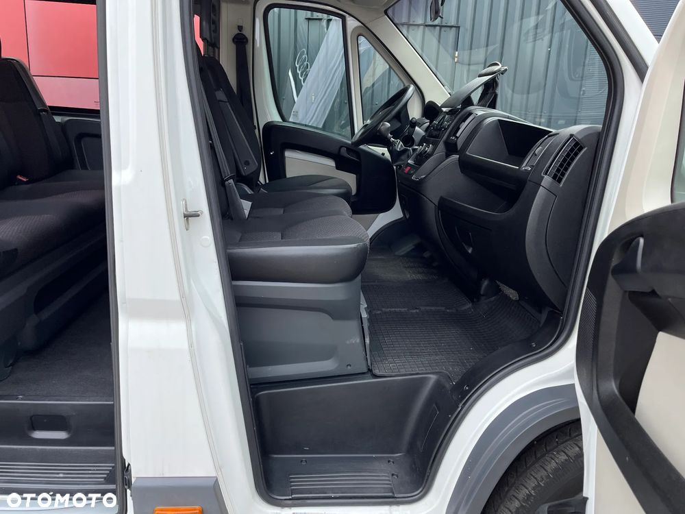 Peugeot BOXER - 12
