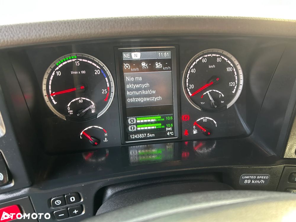 Scania R450 RETARDER / SKÓRY / NAVI / AUTOMAT / POLSKI SALON / ZBIORNIKI PALIWA 1500 L / LAMPY LED / FULL SPOJLERY / TYŁ 4 PODUSZKI / BARDZO ŁADNA SCANIA 2015 ROK !! - 29